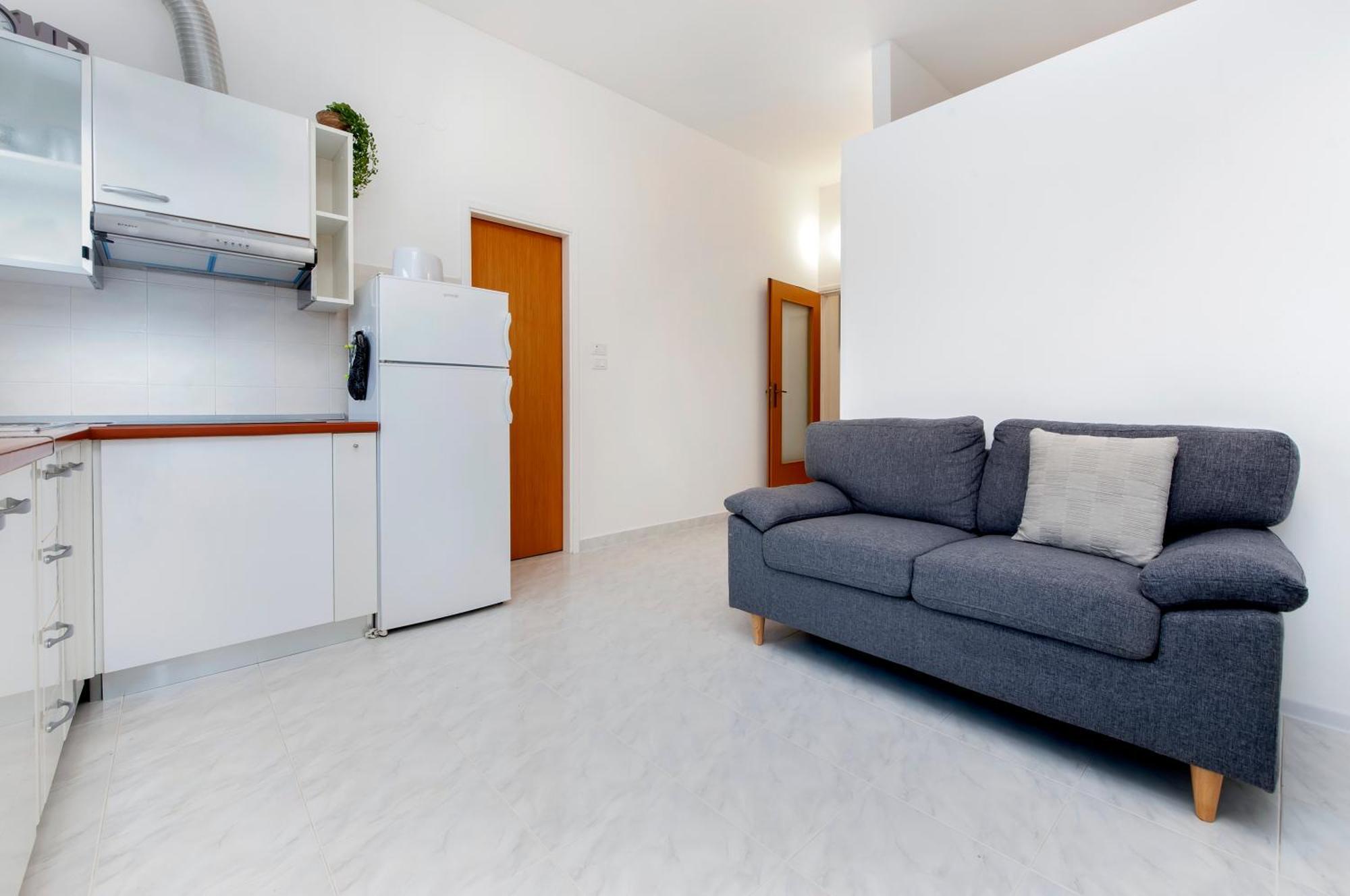 Apartman Nevera Adults Only ロヴィニ エクステリア 写真